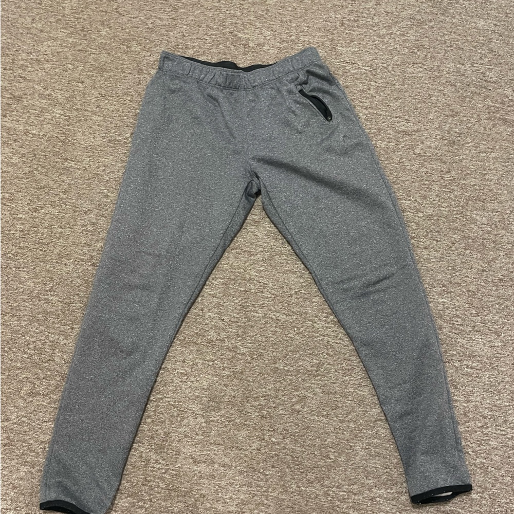 Athletic sweatpants